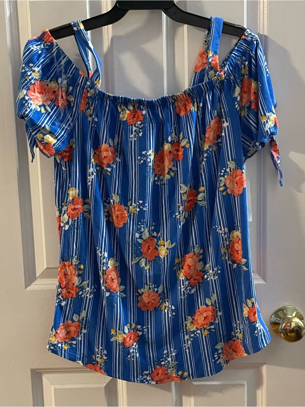 Bobbie Brooks Blue Floral Cold-Shoulder Tunic